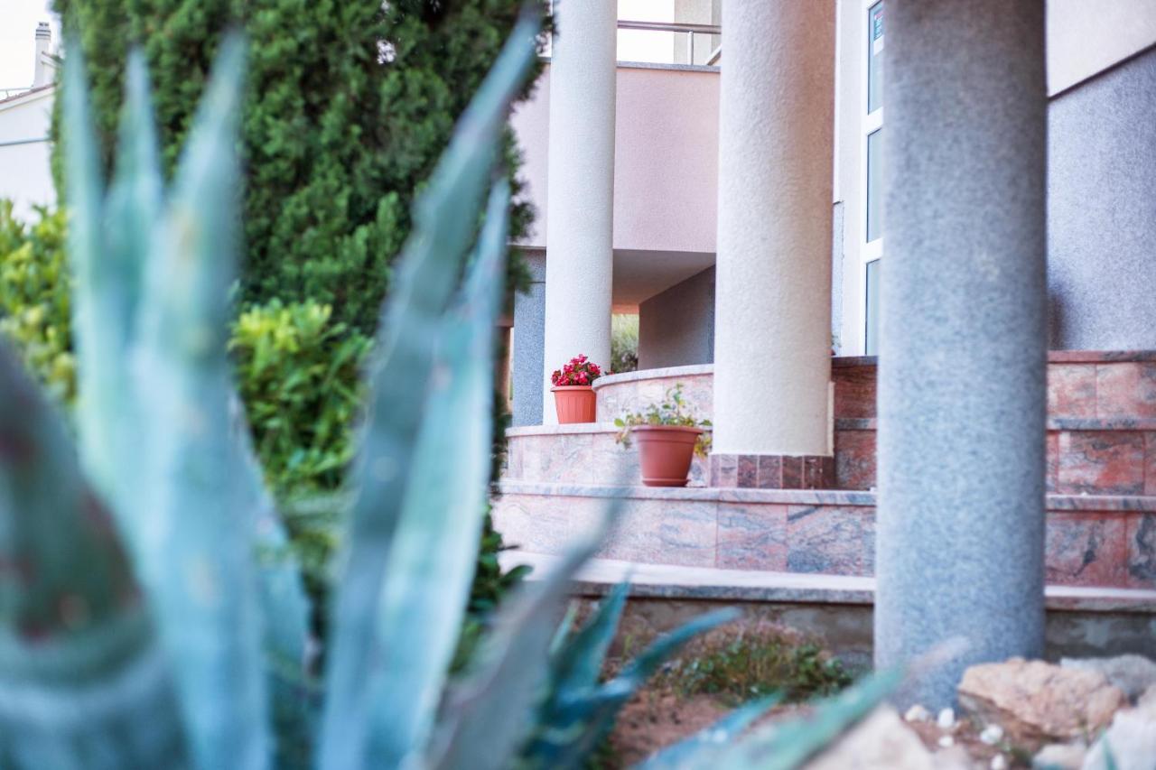 Apartments Lovas Водице Экстерьер фото